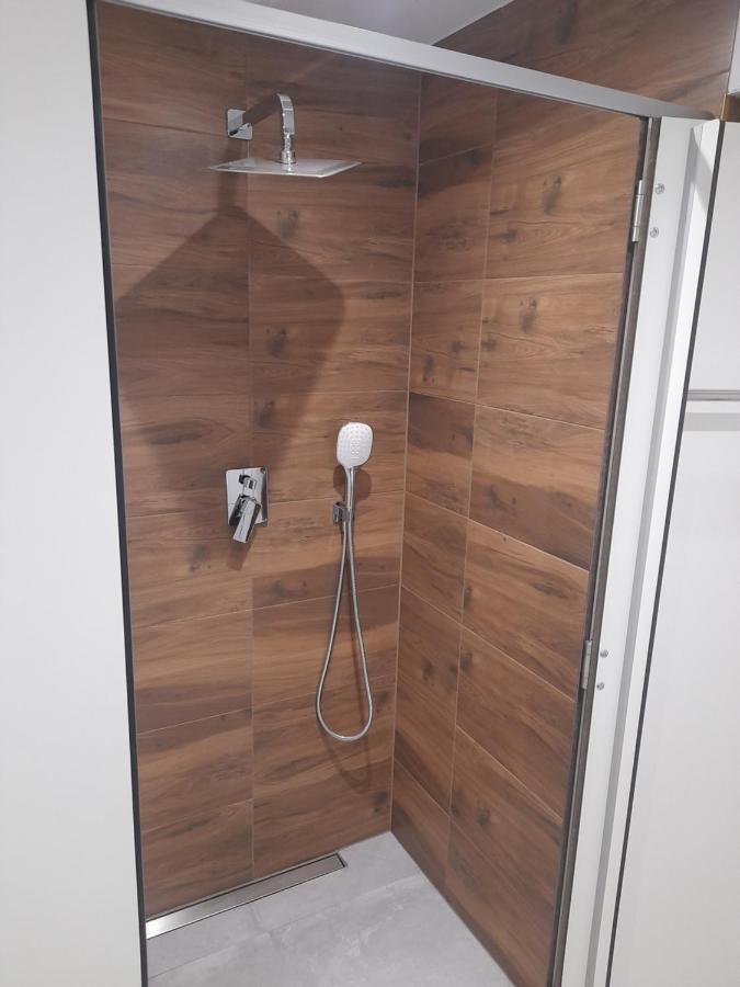 Schronisko Gosciniec Rownica Hotel อุสทรอน ภายนอก รูปภาพ