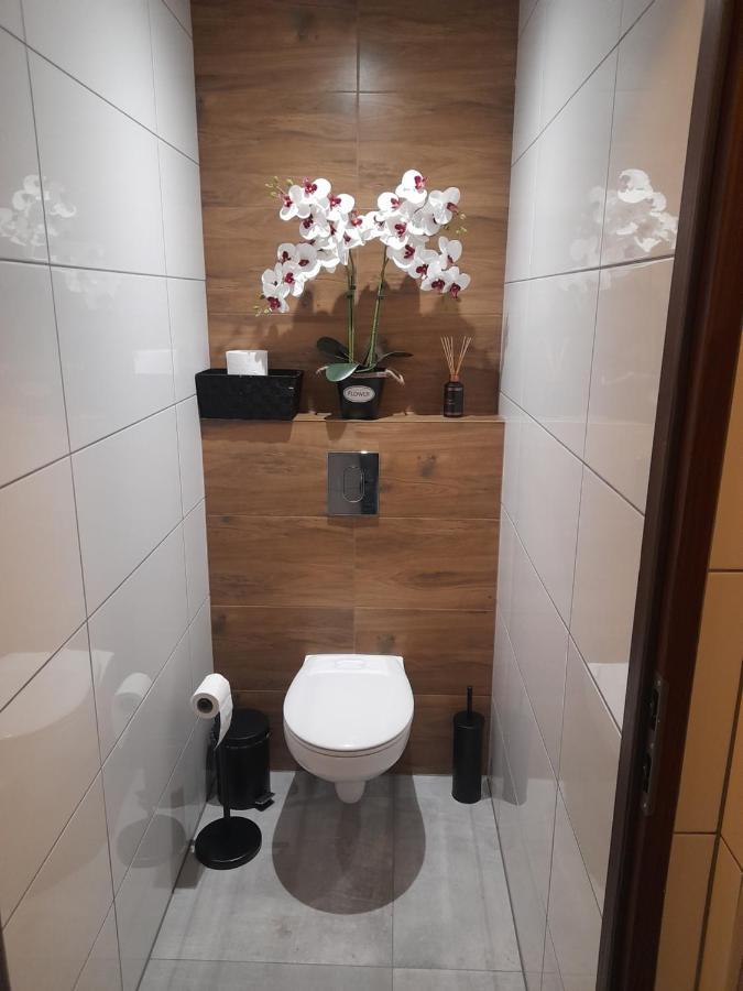 Schronisko Gosciniec Rownica Hotel อุสทรอน ภายนอก รูปภาพ