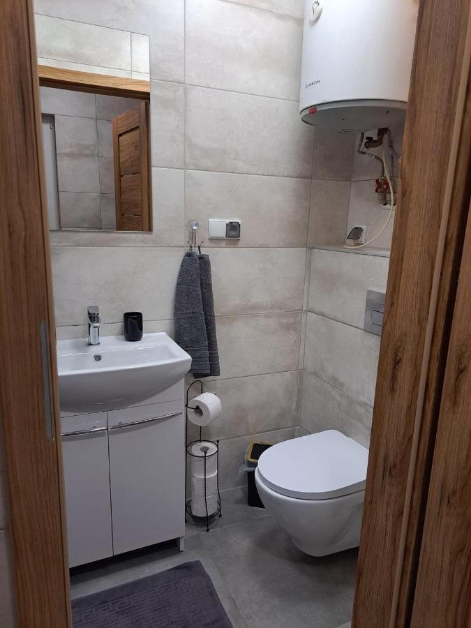 Schronisko Gosciniec Rownica Hotel อุสทรอน ภายนอก รูปภาพ